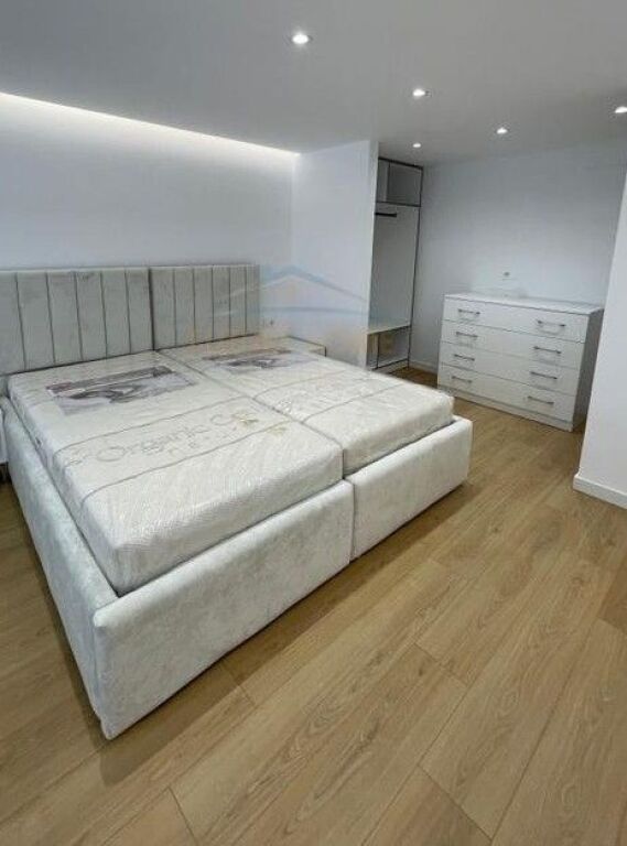 .Qera, Apartament Loft, Fresku.