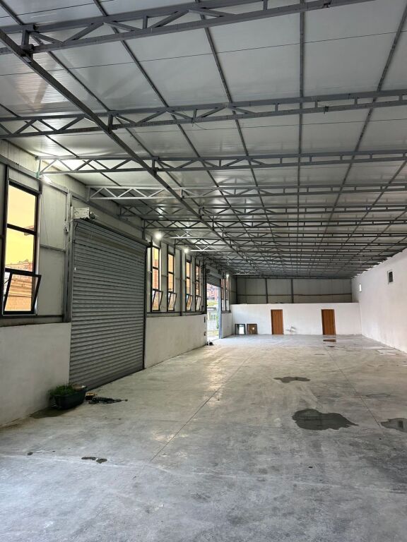 KAPANON ME QERA 1370 M2 VORE 2.300 EURO  FH-58014