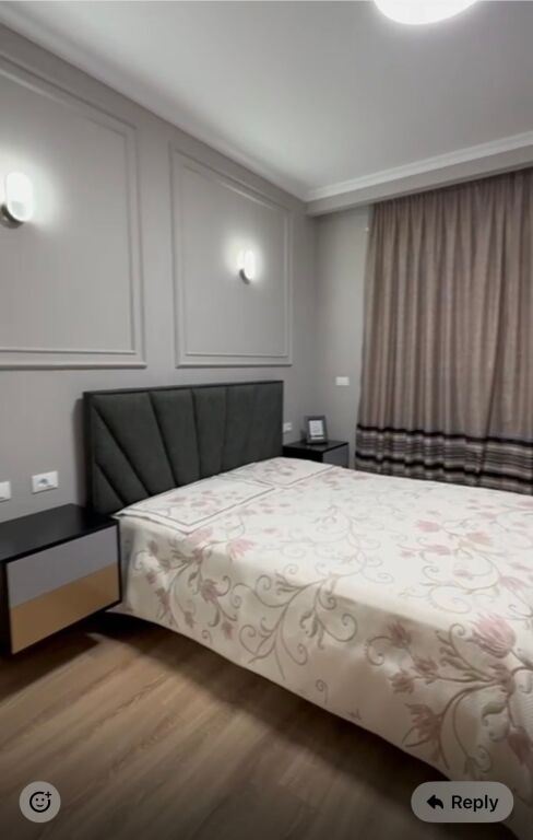 1+1,i mobiluar te foleja e gjelber,zog i zi,650 euro