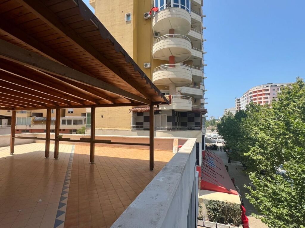 🏡 Apartment 2+1 with Super Veranda 130 m² for Sale