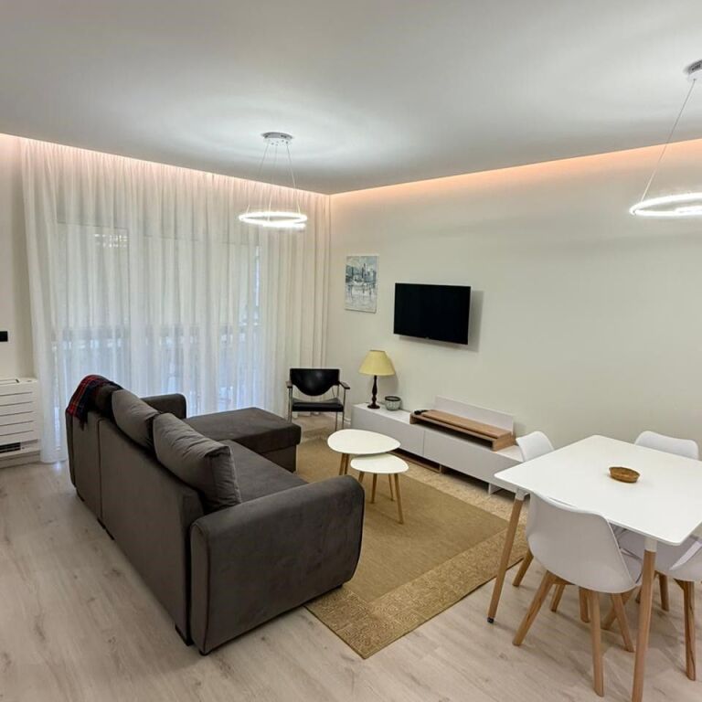 🏡 Apartament 1+1 me Qira – Zona e Liceut (pranë RTSH-së) ✨