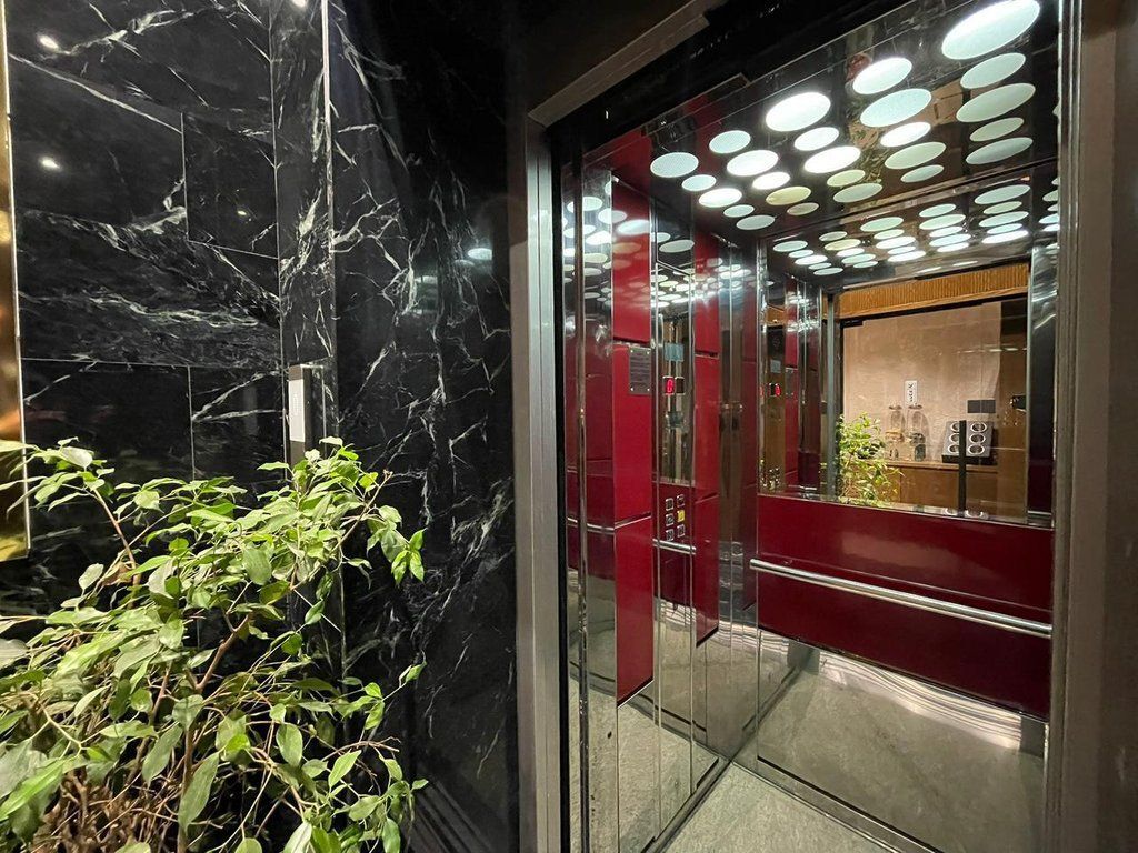 VENDESI HOTEL A VLORE! 1.500.000 €