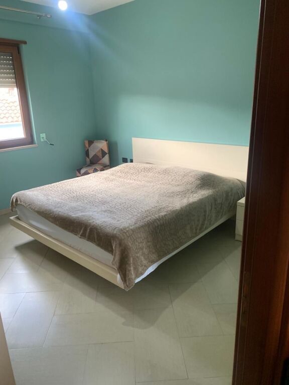 Apartament 3+1 per qira Stacioni i Trenit !
