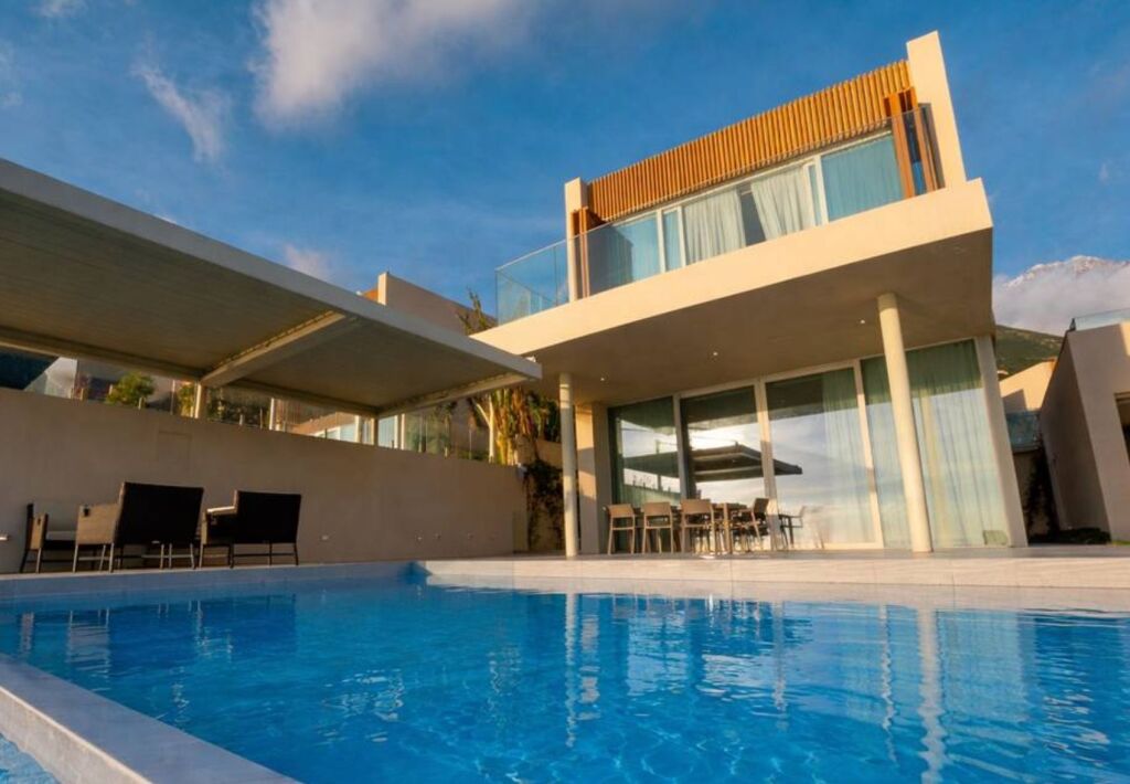 Villa for Sale