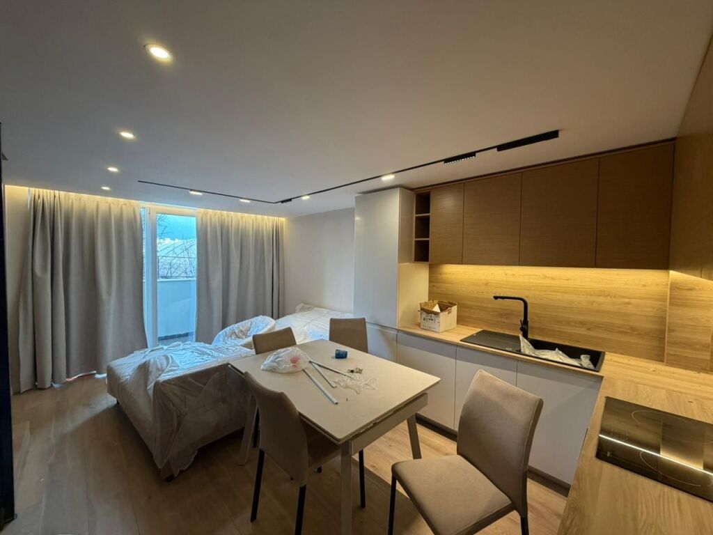 Apartament Dublex 1+1 per qira tek Golden Park 3.