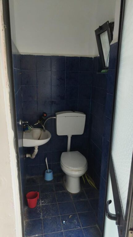 JEPET ME QERA AMBIENT BIZNESI PRANE PALLATIT TE SPORTIT, DURRES