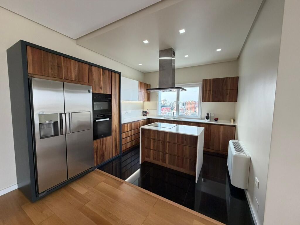 Apartament per qera
