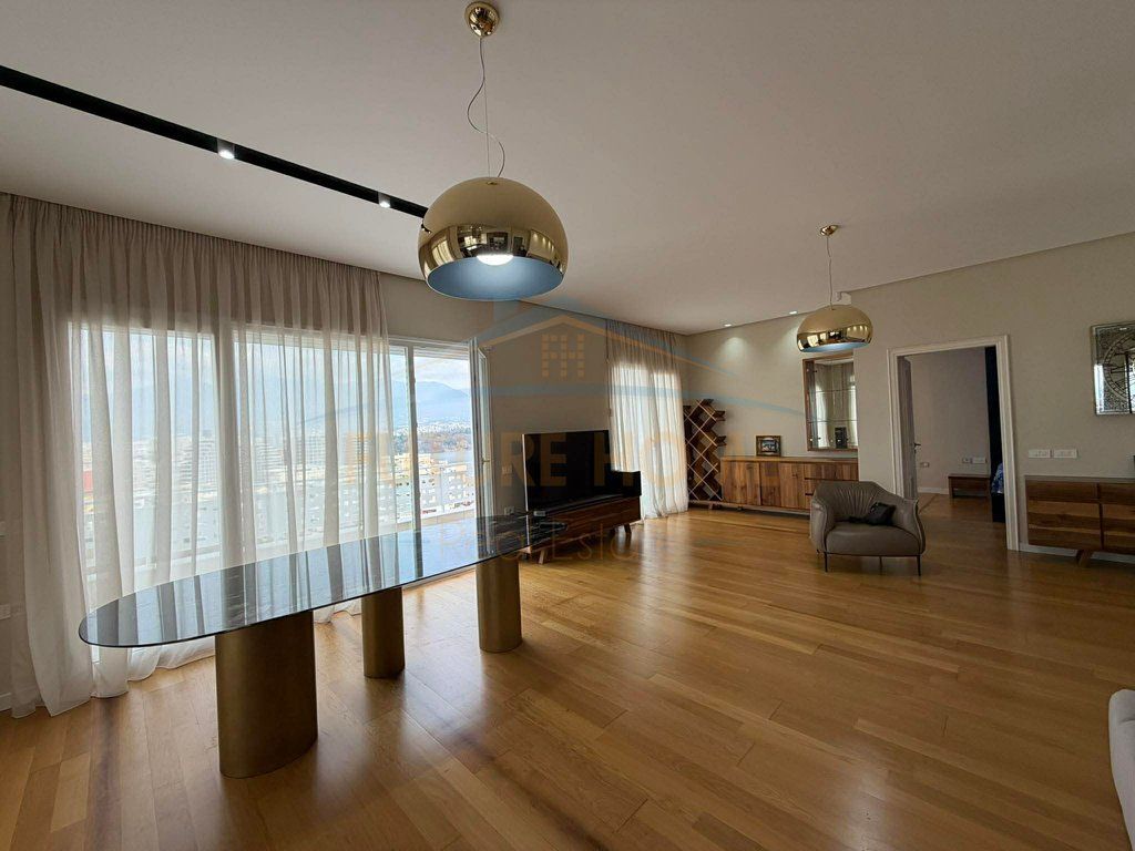 Qera, Apartament 2+1+2+Post Parkimi, Kopshti Botanik