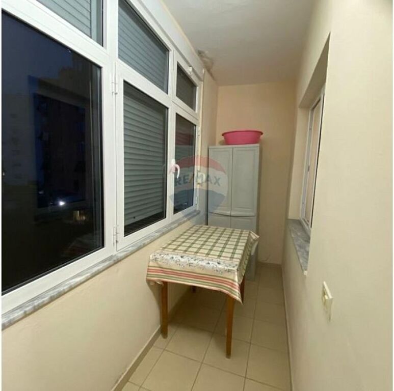 Apartament - Për Qira - Shkolla e Baletit, Tiranë
