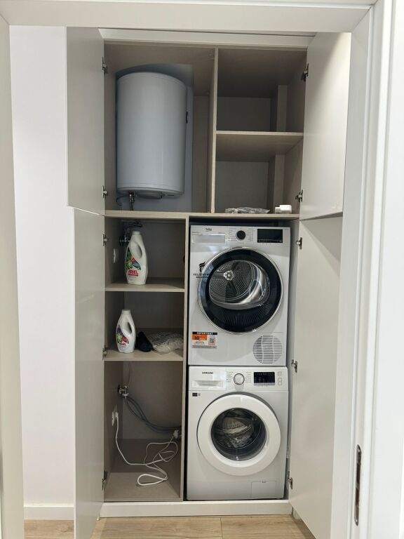 APARTAMENT ME QERA 2+1 LIQENI I THATE 1.400 EURO  FH-58210