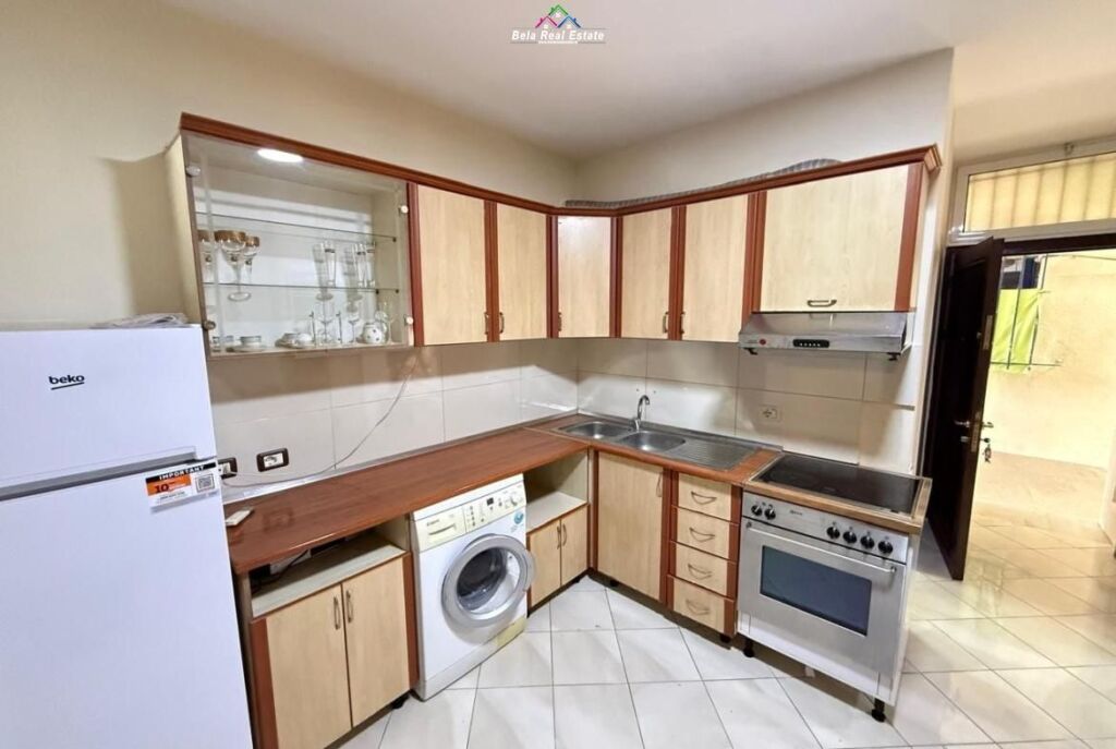 Appartamento In Affitto 2+1 In Centro ( ID B221409) Tirana