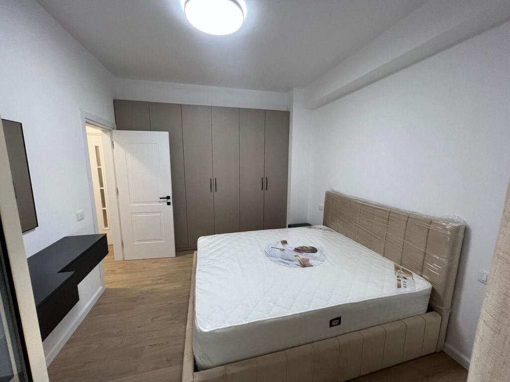 2+1 apartment for rent at Zogu i Zi!