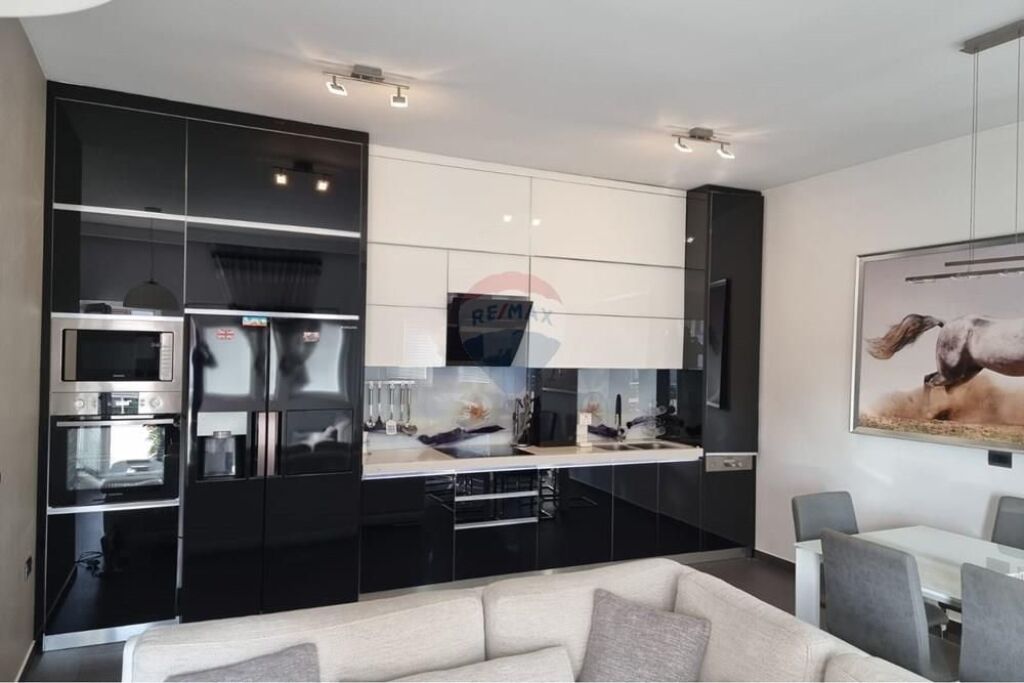 Apartment - For Rent - Siri Kodra, Tirana