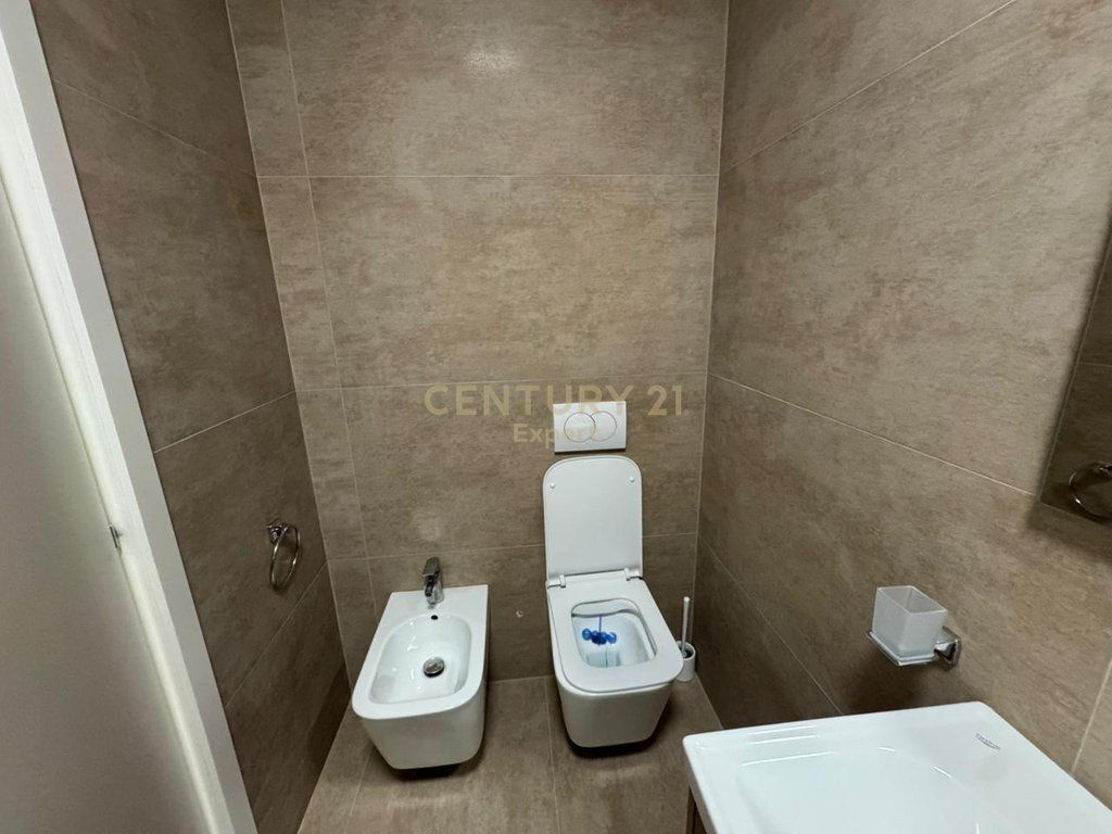 APARTAMENT 1+1 PER QIRA TEK FOLEJA E GJELBER