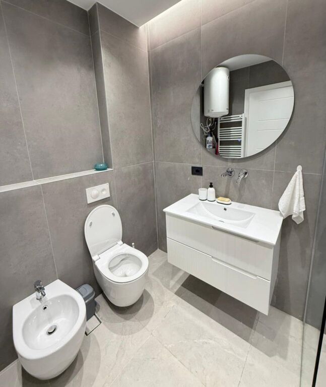 🏡 Appartamento 1+1 in Affitto – Zona del Liceo (vicino a RTSH) ✨