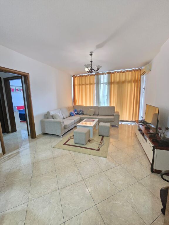 Appartamento in affitto 1+1, Globe, 21 Dhjetori