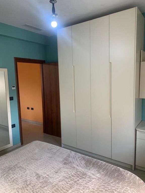 Apartament 3+1 per qira Stacioni i Trenit !