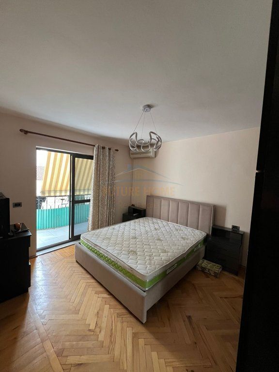 Affitto, Appartamento 2+1, Nuovo Mercato, Tirana.