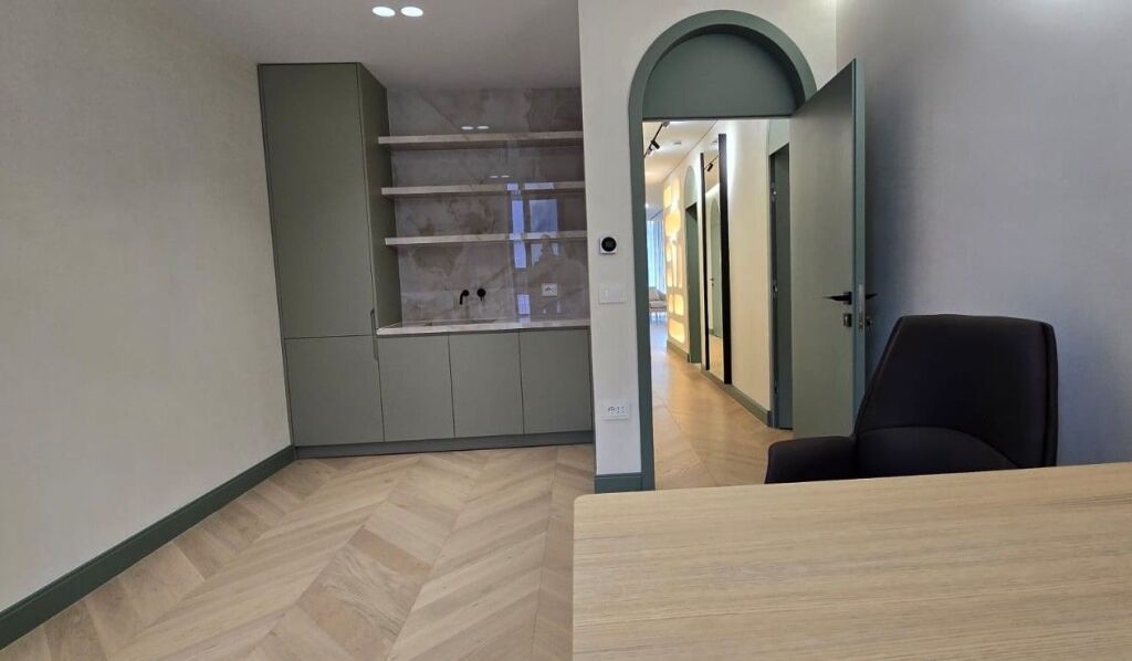📌 JEPET AMBIENT ME QIRA – tek Residenca Altana | Komuna e Parisit 📍