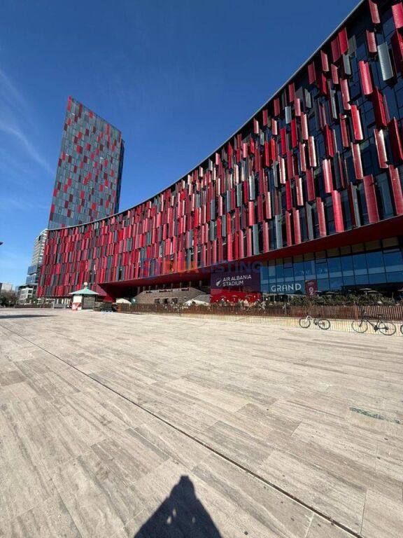 🏢 Spazio Ufficio in Affitto – Air Albania