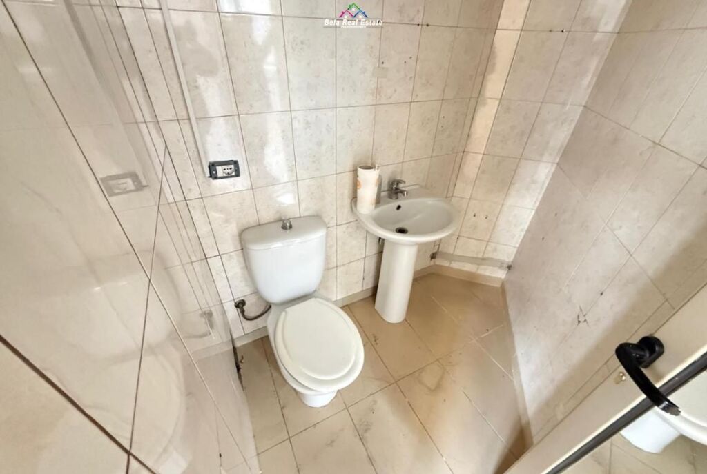 Office For Rent In Center (ID BZ2842) Tirane