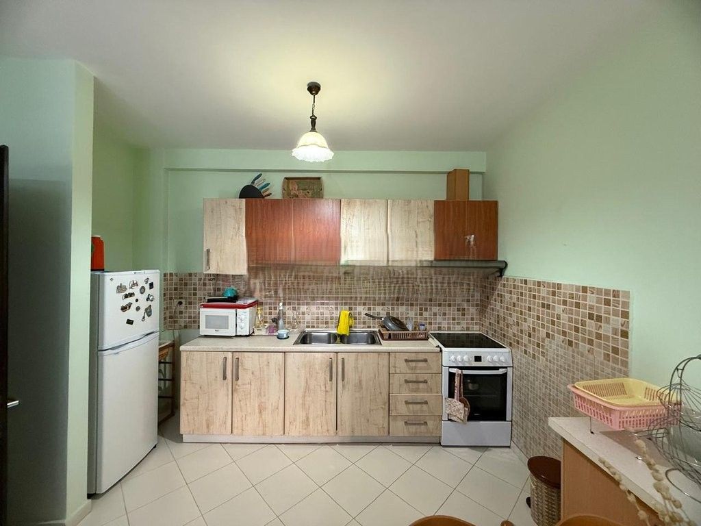 JAPIM ME QIRA APARTAMENT 1+1 NE FRESK ! 400 € /Muaj
