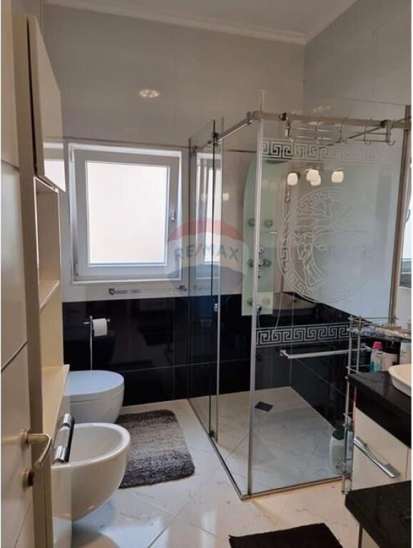 Apartment - For Rent - Siri Kodra, Tirana