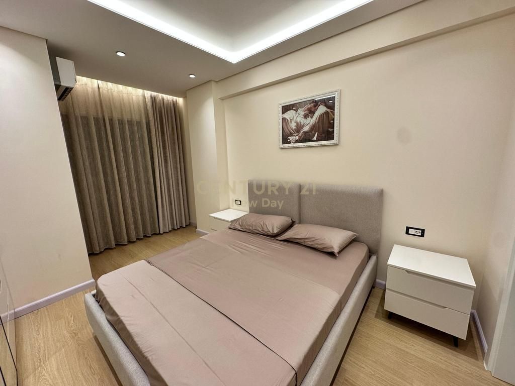 Apartament me qera 2+1+2 Currila