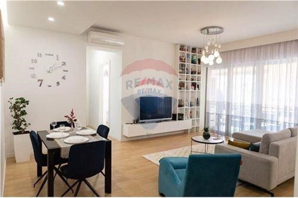 Apartament - Për Qira - Kompleksi Delijorgji, Tiranë