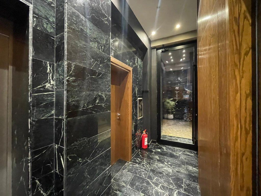 VENDESI HOTEL A VLORE! 1.500.000 €