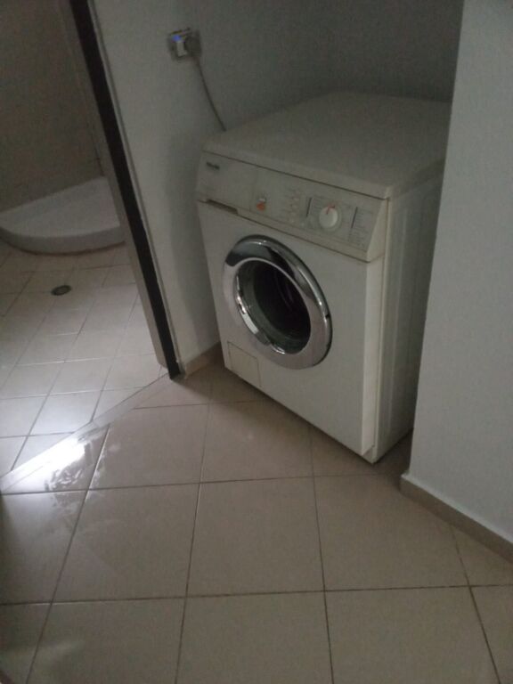 APARTAMENT 2+1. 35000 LEKE.ASTIR.