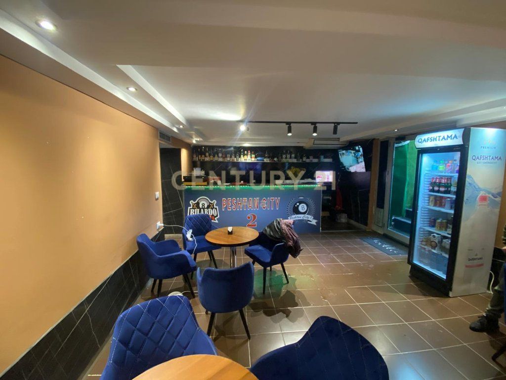 Business for sale Wilson Square . 45,000 €