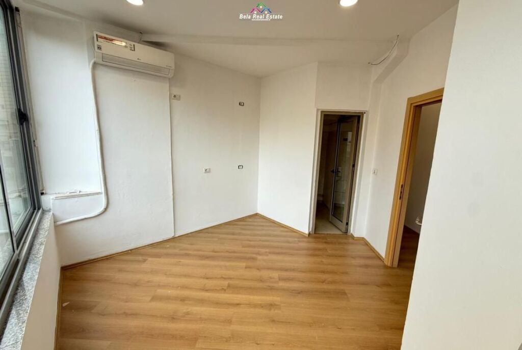 Office For Rent In Center (ID BZ2842) Tirane
