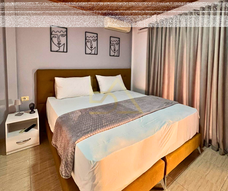 Vendesi Papafingo in Vendita con Vista Mare – Saranda