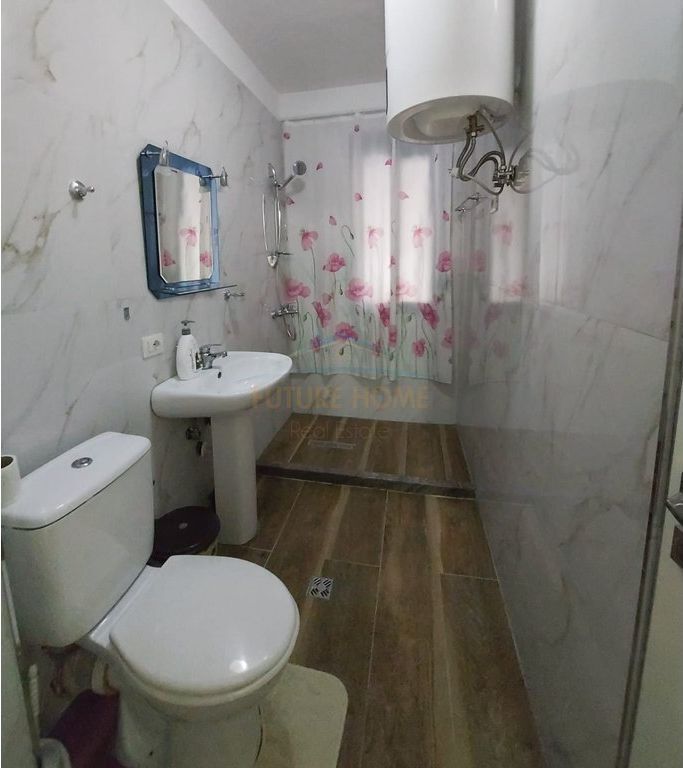 In vendita, Appartamento 2+1+2, Via 5 Maji, Tirana BLL65034