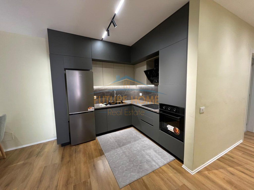 Rent, Apartment 1+1, Galeria Roma, Kavaja Street, Tirana!