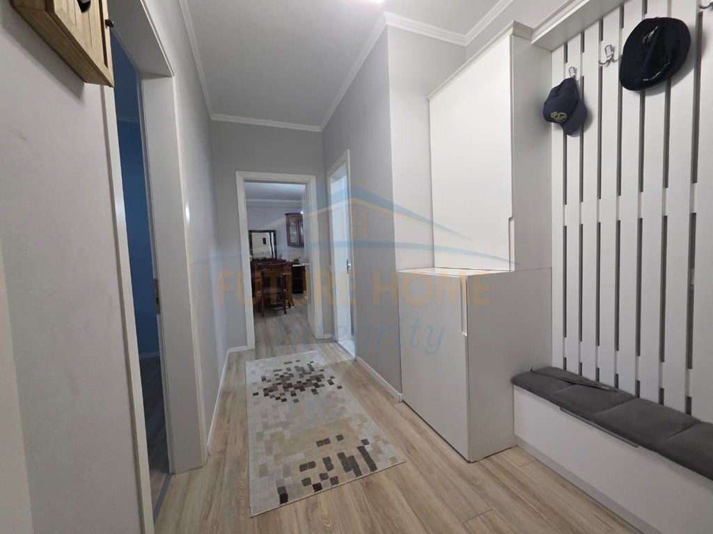 Qera, Apartament 2+1+2, Ish Tregu Elektrik, Tiranë.