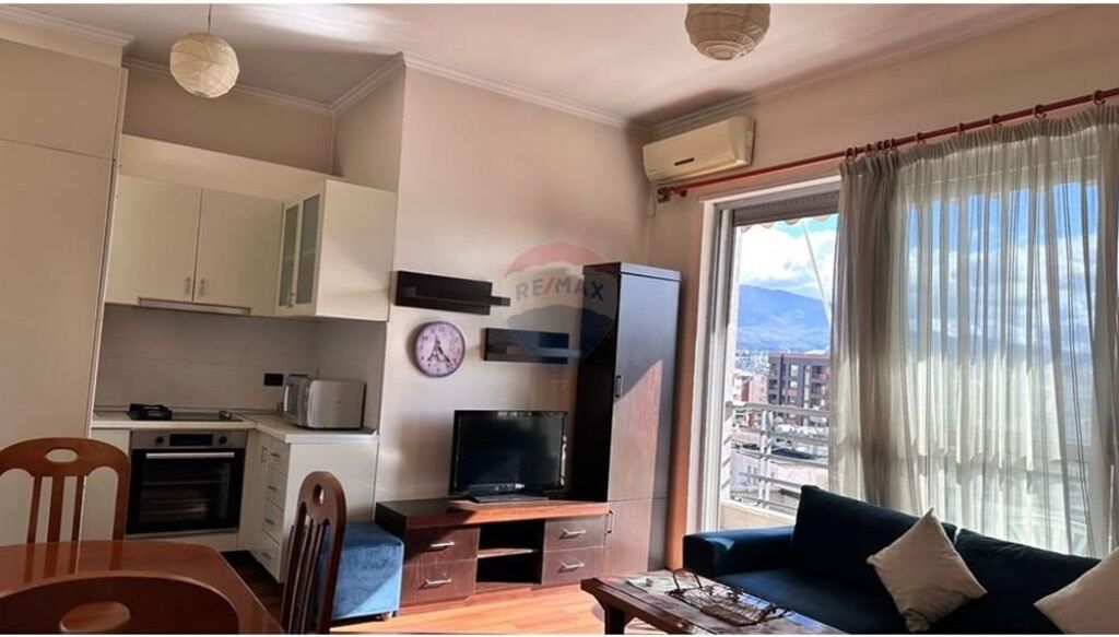Appartamento 1+1 in affitto a Pazari i Ri!