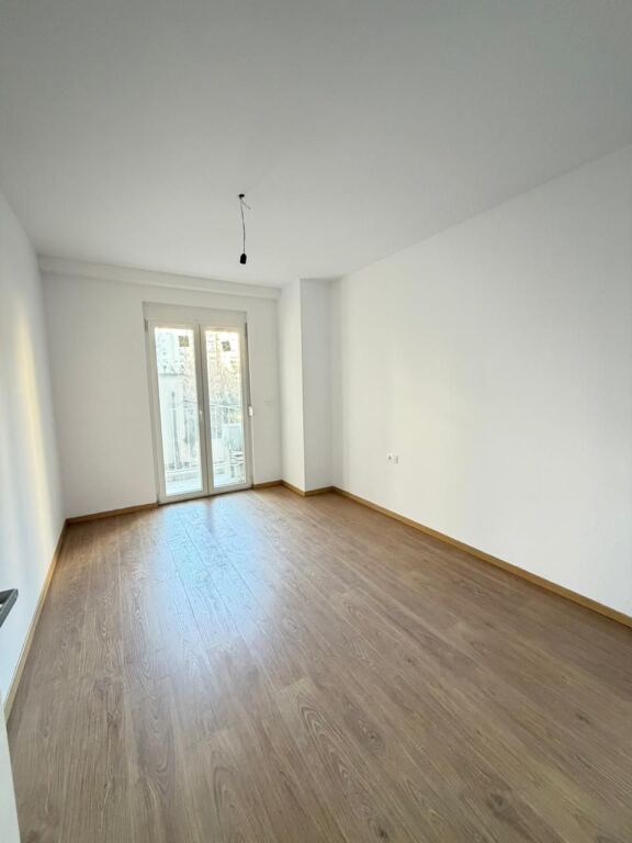 Apartment for office rent near Air Albania stadium