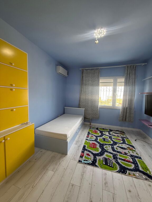 🏠JEPET ME QIRA APARTAMENT 2+1+BLLK 📍YZBERISHT, PRANE GRAND GALLERY🏢 Kati i 6, me ashensor 💶 Çmimi: 500€/muaj