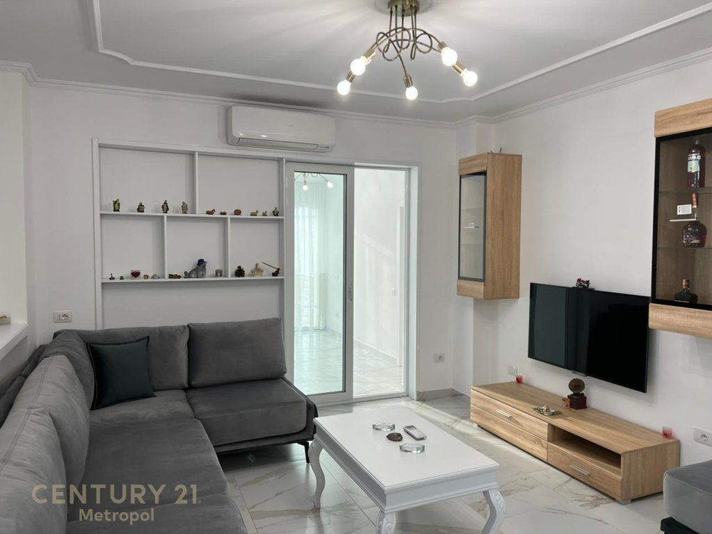Jepet me qira apartamet 2+1, pranë sheshit Willson.
