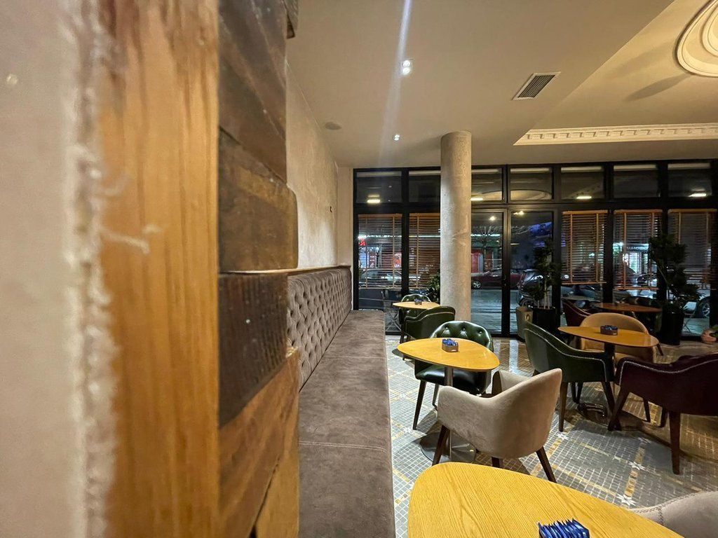 VENDESI HOTEL A VLORE! 1.500.000 €