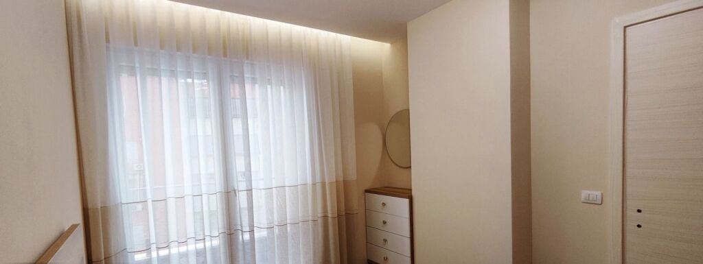 For rent Apartment 1+1, Petrela street Train Station 700 thousand lek