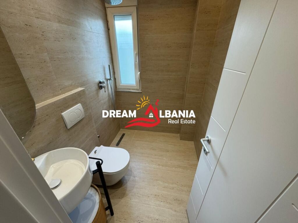 Appartamento 2+1+2 in vendita a Myslym Shyr, vicino all'ex Esposizione a Tirana (ID 41212137)