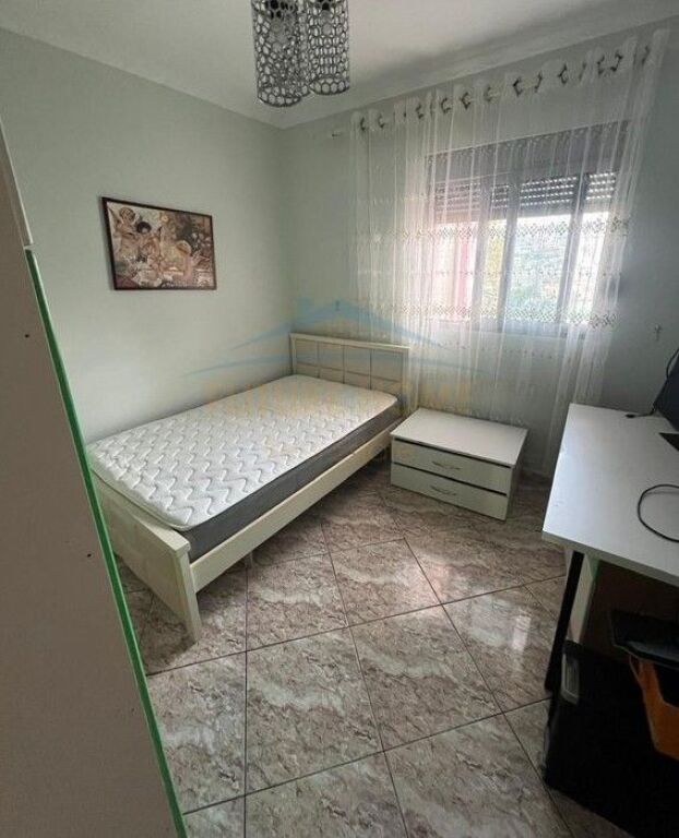 Affitto, Appartamento 2+1+2, Allias