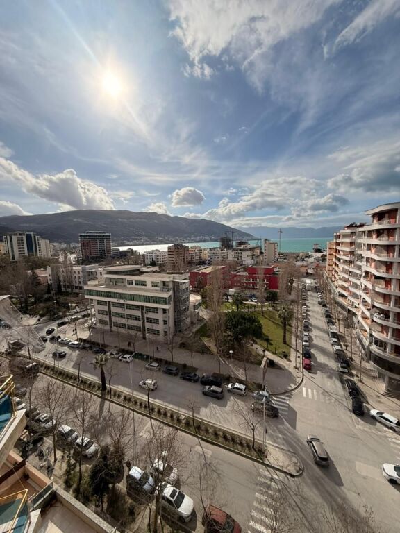 Appartamento 1+1 in Affitto a Lungo Termine - vicino all'Università Ismail Qemali, Vlora