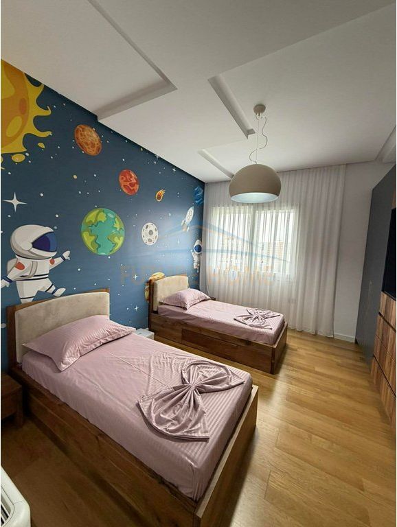Qera, Apartament 2+1+2+Post Parkimi, Kopshti Botanik