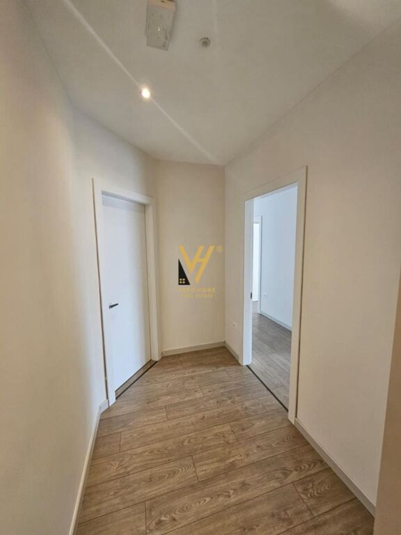 FOR SALE APARTMENT 2+1+STUDIO AT ZOGU I ZI 295,000 EURO