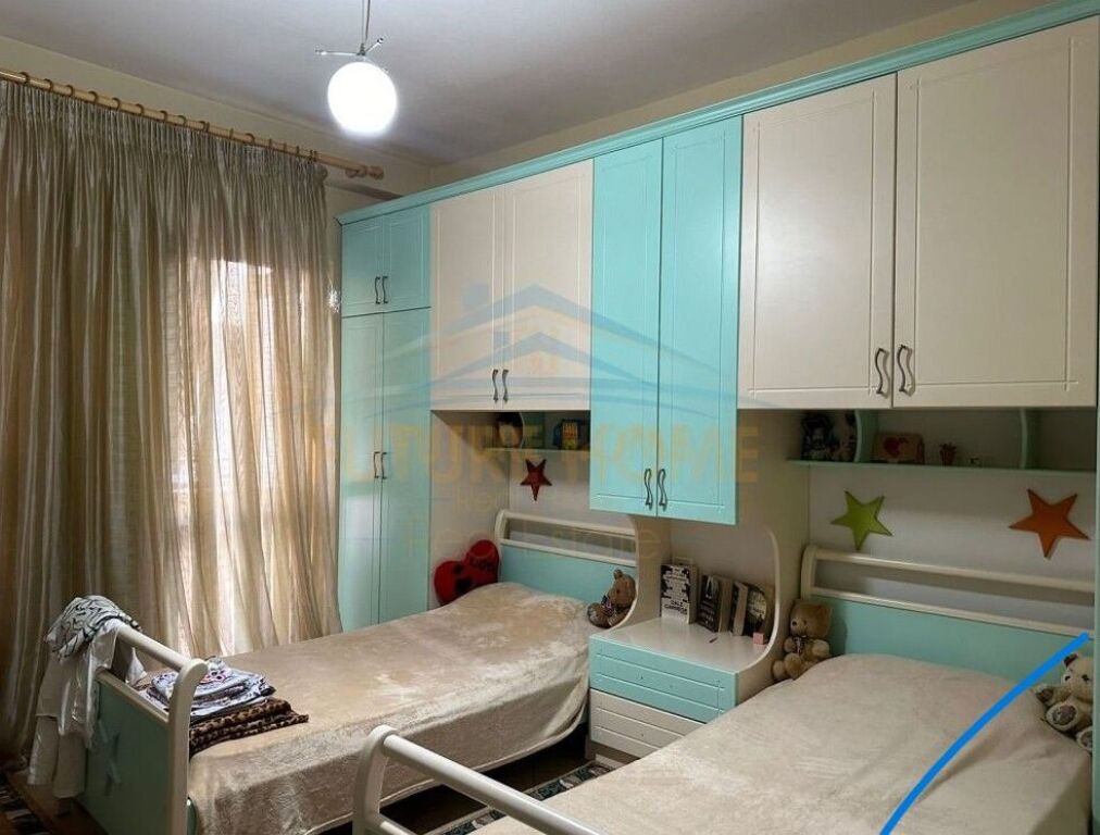 In vendita, Appartamento 2+1+2, Via 5 Maji. 