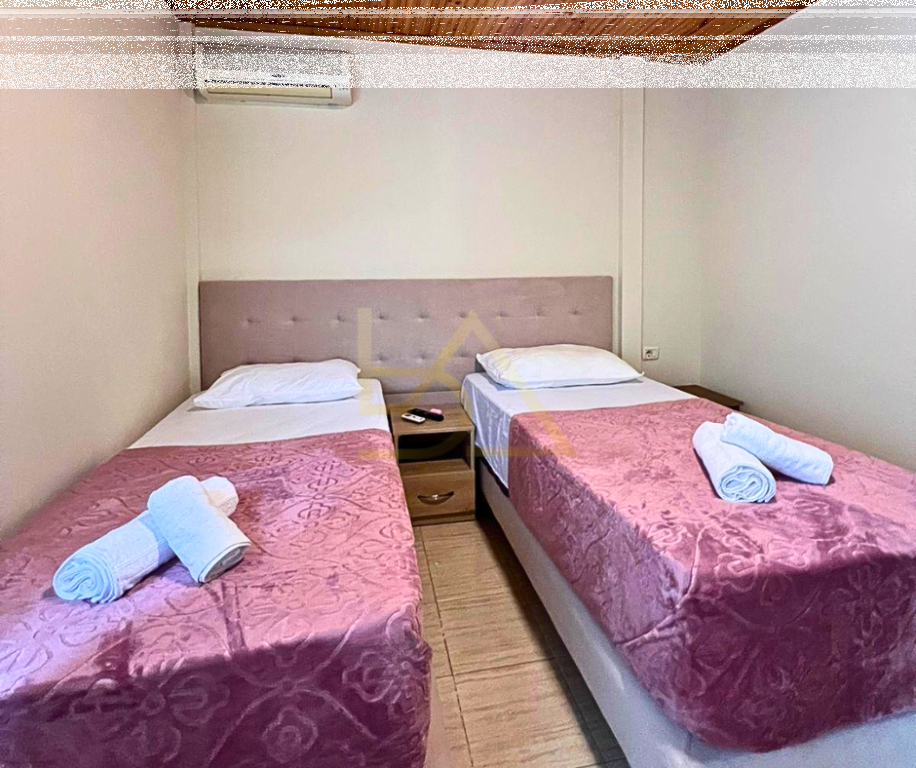 Vendesi Papafingo in Vendita con Vista Mare – Saranda